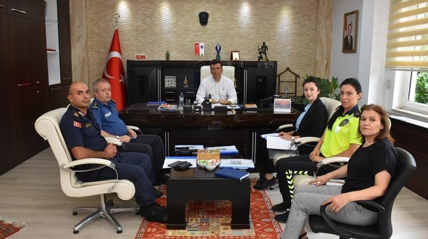 Efeler Kaymakamlığı&rsquo;nda trafik zirvesi