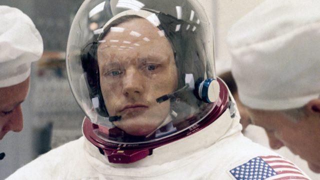 BBC'nin Neil Armstrong röportajı: Ay'dan bakınca Dünya çok güzel görünüyor
