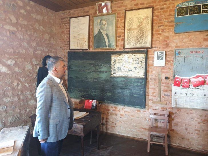 Vali Yazıcı, müze okulu ziyaret etti G3