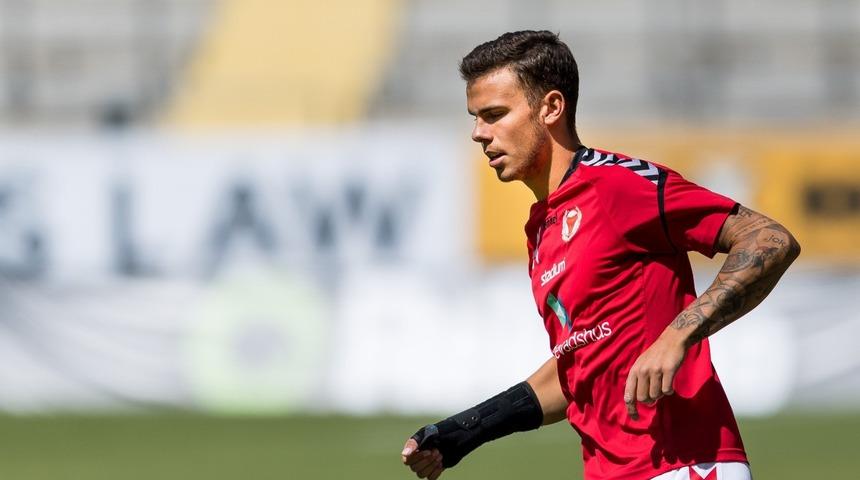 Yukatel Denizlispor, İsve&ccedil;li Herman Hallberg ile g&ouml;r&uuml;ş&uuml;yor