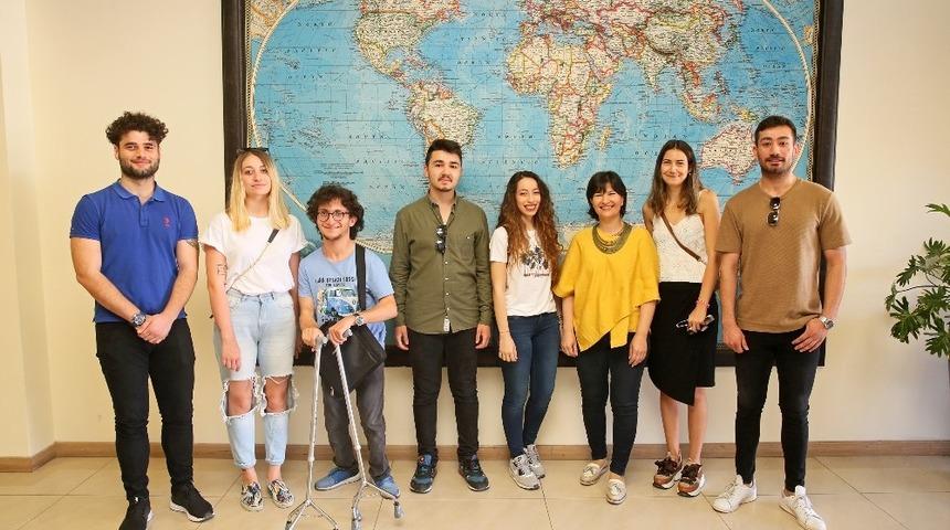 &Uuml;niversite &ouml;ğrencilerinden engelsiz belgesele destek