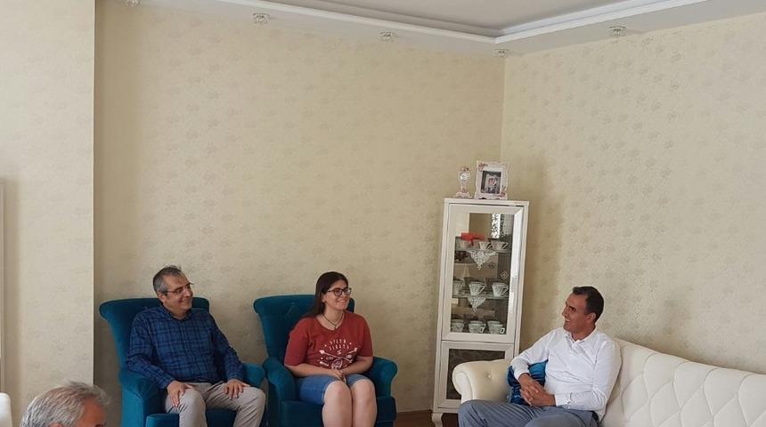 YKS Ceyhan birincisi Esma&rsquo;nın hedefi Cerrahpaşa Tıp Fak&uuml;ltesi