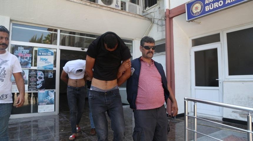 Kablo ve su sayacı hırsızları yakalandı