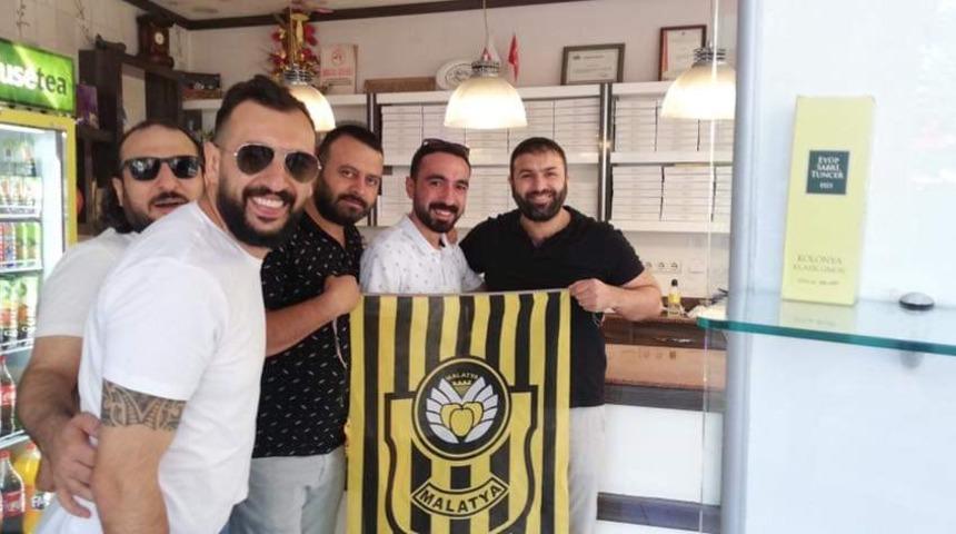 ’Bir bayrak da sen as’ kampanyasına ilgi artıyor