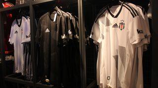 Beşiktaş’ın yeni sezon formaları Hatay’da satışa çıkarıldı