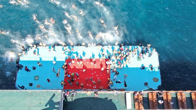 31'inci Boğaziçi Kıtalararası Yüzme Yarışı havadan fotoğraflandı 