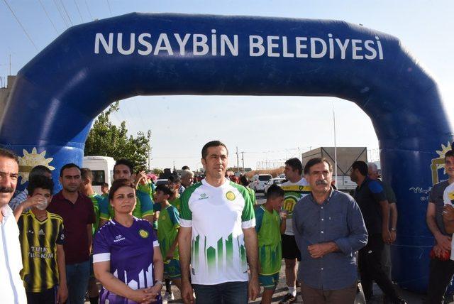 Nusaybin Belediyesi gençlik koşusu düzenledi