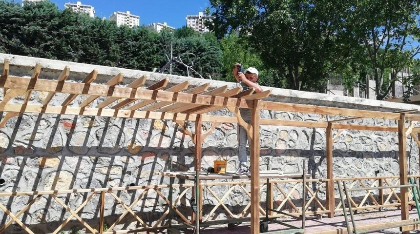 İzmit&rsquo;te parklar tadilata girdi