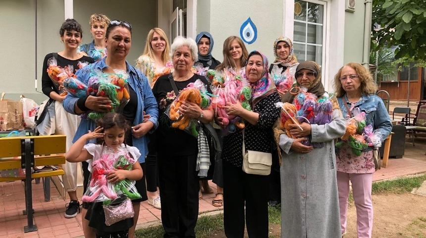 İlmekler bu kez Sevgi Evleri&rsquo;nin &ouml;zel &ccedil;ocukları i&ccedil;in atıldı