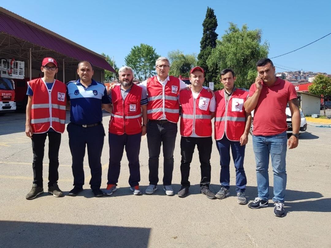 Kızılay&rsquo;dan selde zarar g&ouml;ren ailelere yardım