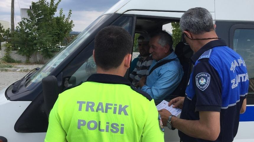 Demirci’de servis ve ticari taksilere sıkı denetim