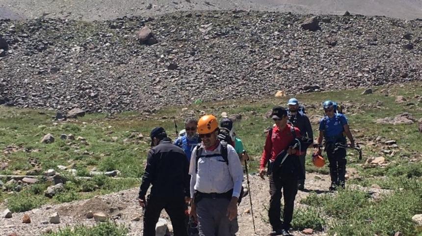 Erciyes Dağı&rsquo;nda yaralanan dağcı tedavi altına alındı
