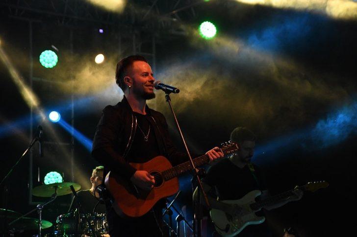 Festival Emre Aydın konseriyle son buldu G1