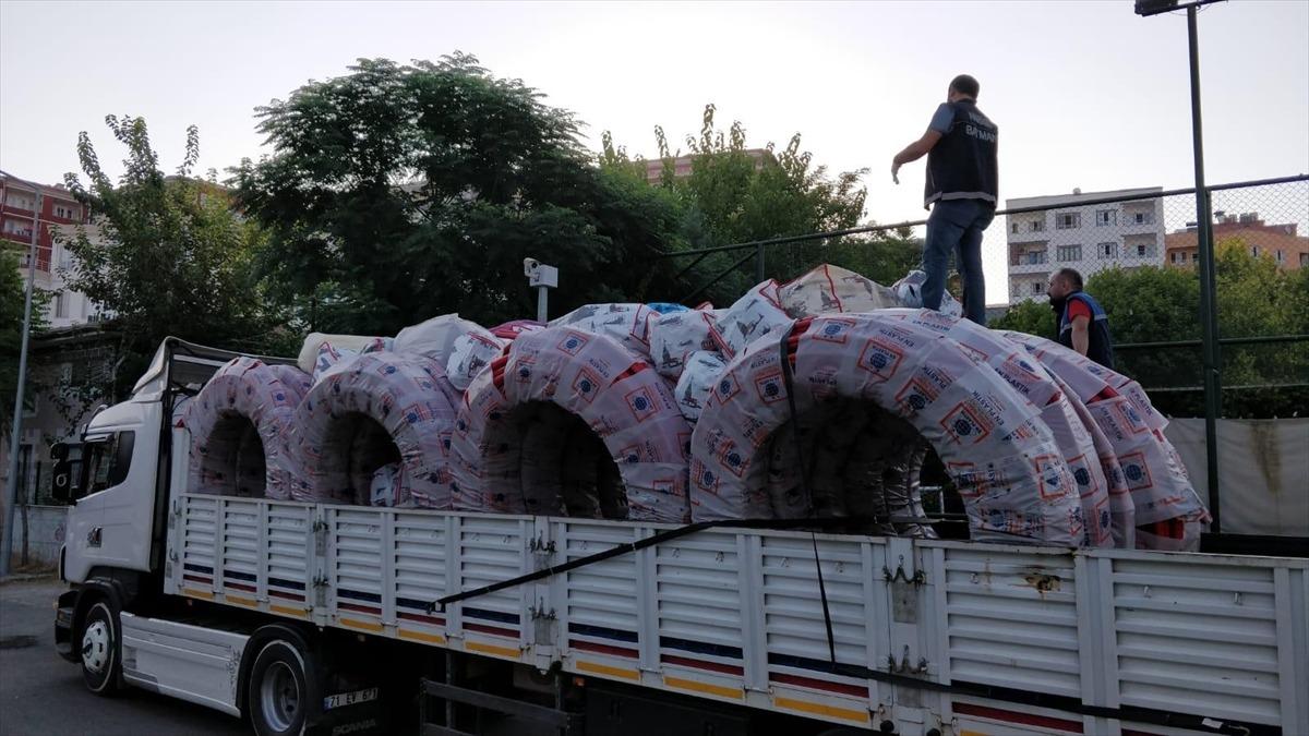 Son dakika: Batman'da bir TIR'da 1 ton esrar ele ge&ccedil;irildi