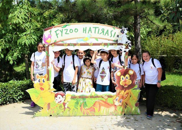 Bilge Çocuklar Darıca Hayvanat Bahçesi’ni gezdi