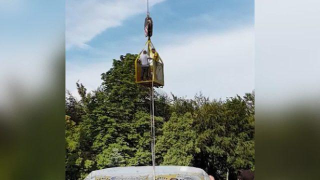Bungee Jumping yaparken neredeyse &ouml;l&uuml;yordu 3