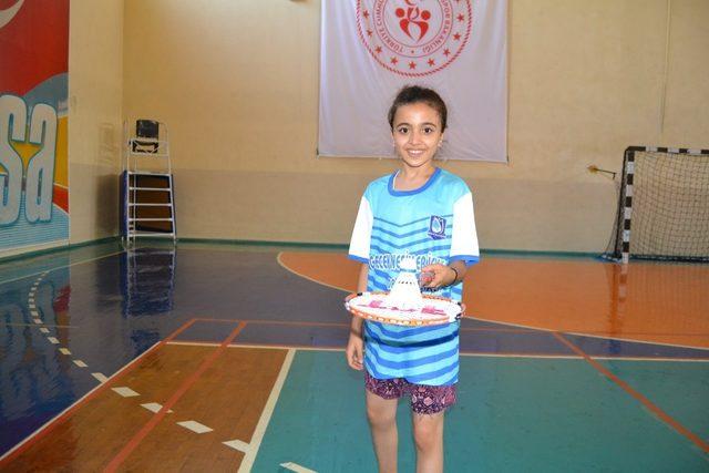 Badminton sporuna ilgi artıyor