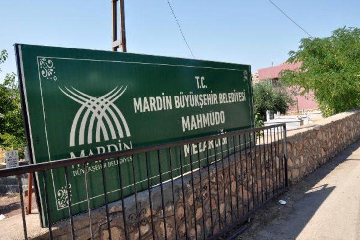 Vasiyeti 42 yıl sonra gerçekleşti! Kemikleri kefenlenip karton kutuyla getirildi G5