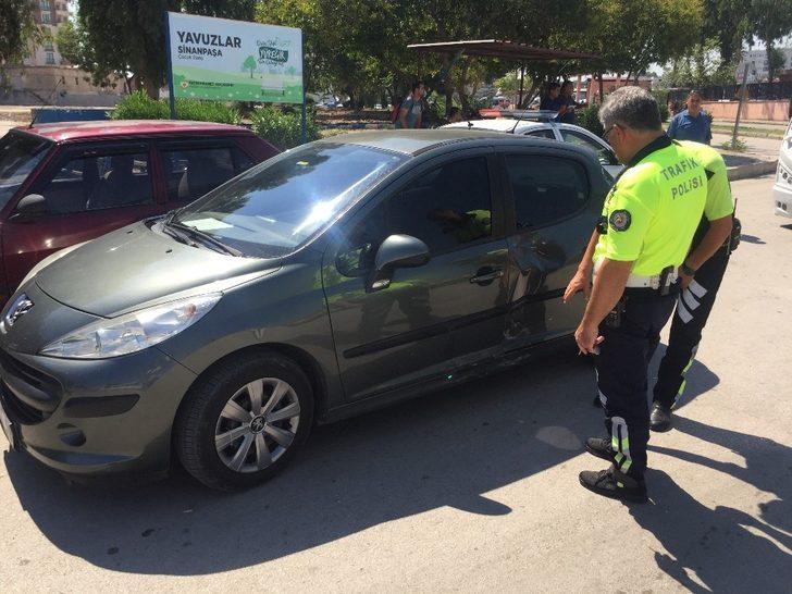 Trafik polisi kazada yaralandı G4