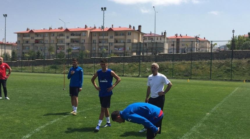 Yeşilyurt Belediyespor’da Palandöken kampı sürüyor