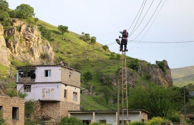 Dicle Elektrik bir kez daha zoru başardı