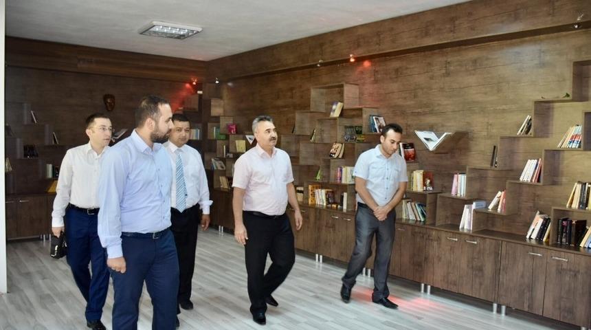 İl M&uuml;d&uuml;r&uuml; &Ccedil;elik&rsquo;ten il&ccedil;e ziyaretleri