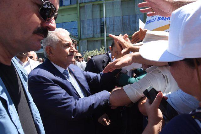 Binali Yıldırım: İzmir bizim gönlümüzdedir