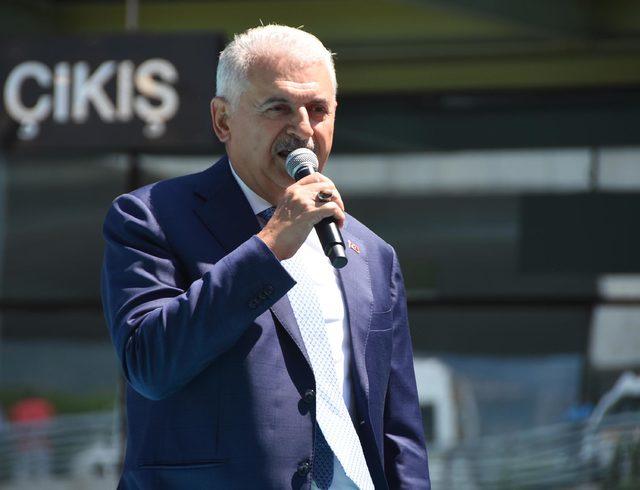 Binali Yıldırım: İzmir bizim gönlümüzdedir