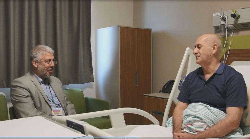 Fethi Sekin Şehir Hastanesi&rsquo;nde  hastalara manevi destek