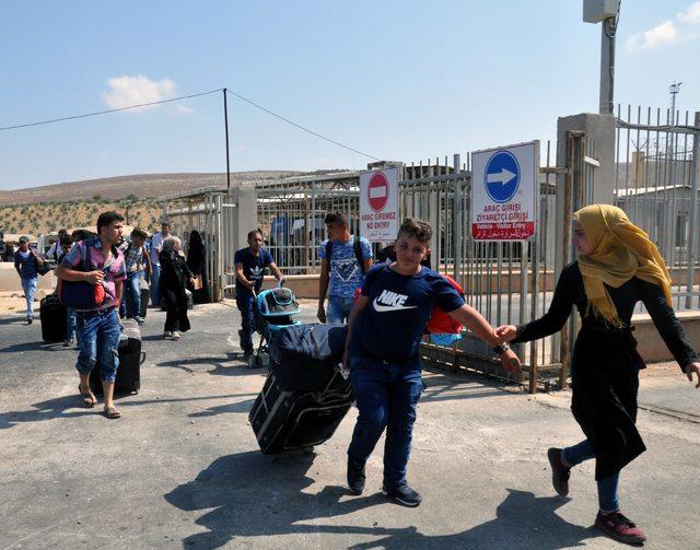 Suriyelilerin Kurban Bayramı geçişi başladı (2)