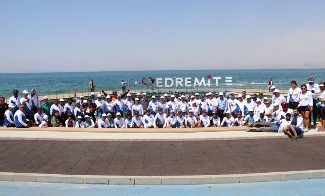 Edremit&rsquo;ten &lsquo;Van G&ouml;l&uuml; Temiz Kalsın, Kirletilmesin&rsquo; &ccedil;ağrısı