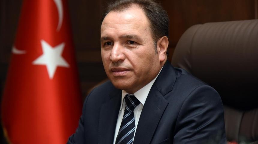 Afyon Kocatepe &Uuml;niversitesi Hukuk Fak&uuml;ltesi 3. sırada yer aldı