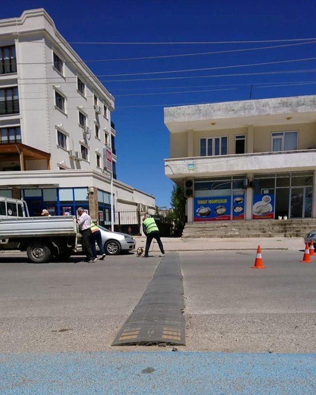 Adıyaman Belediyesi’nden trafik düzenlemesi