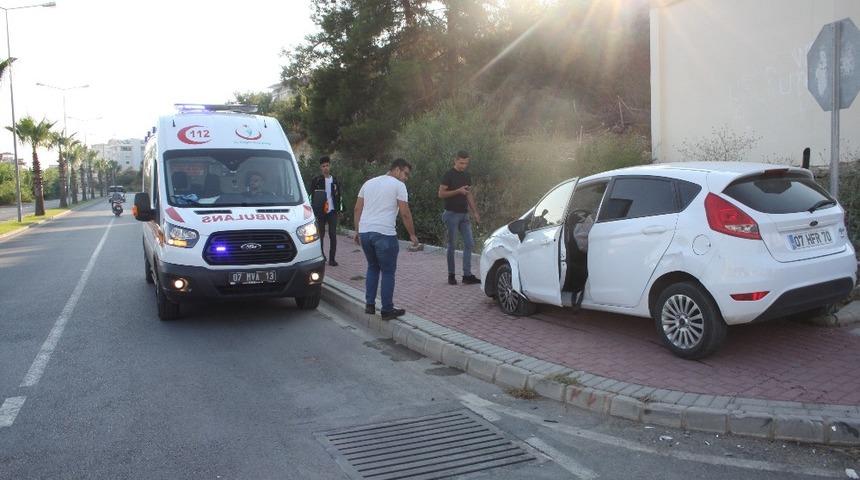 Manavgat’ta trafik kazası: 2 yaralı