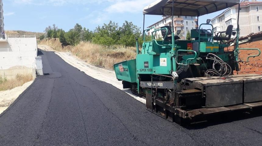 Asfalt çalışmaları devam ediyor