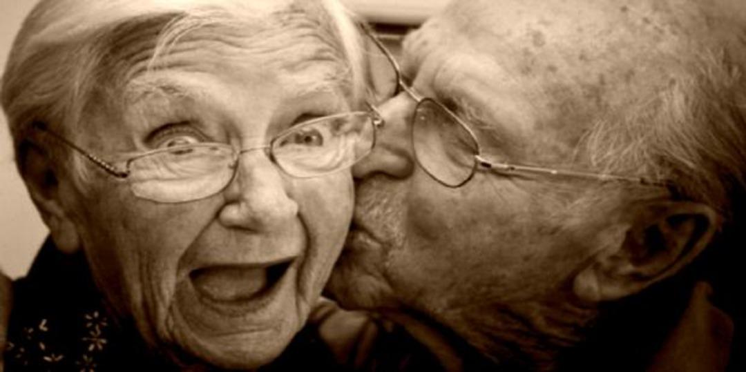 Yıllar Ge&ccedil;se De Evliliği İlk G&uuml;nk&uuml; Gibi Ayakta Tutmanın 10 Altın Kuralı