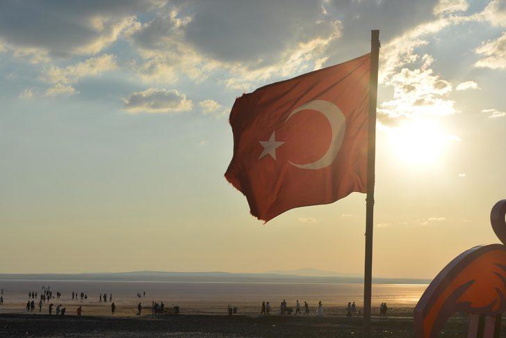 Tuz Gölü'ne ziyaretçi akını   G3