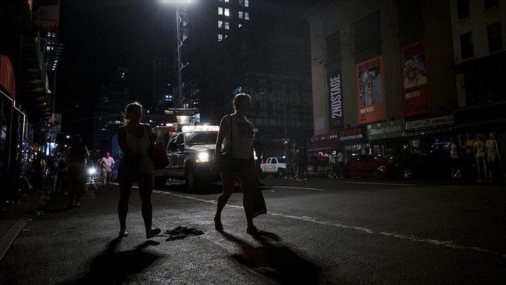 New York'taki elektrik kesintisi tepkilere neden oldu