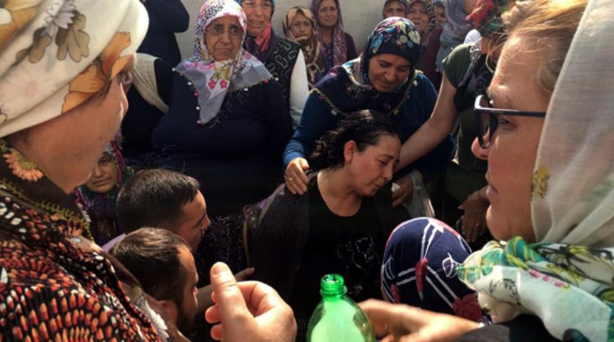 Manisa'da gölette boğulan ikizler son yolculuklarına yan yana uğurlandı