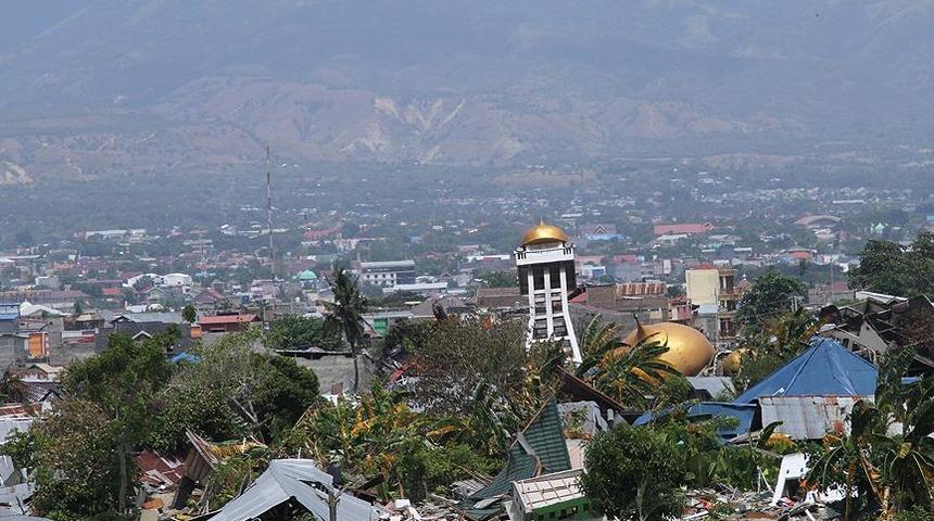 Endonezya'da 5,4 büyüklüğünde deprem