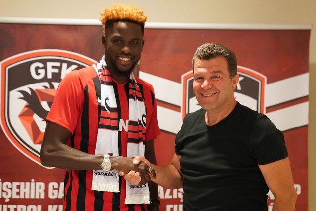 Papy Djilobodji, Gazişehir Gaziantep&rsquo;te 1
