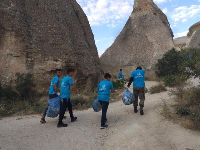 Nevşehir Ülkü Ocakları, Kapadokya’da temizlik kampanyası başlattı