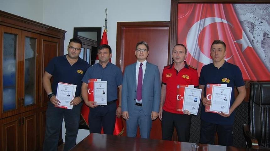 İtfaiye personeline başarı belgesi