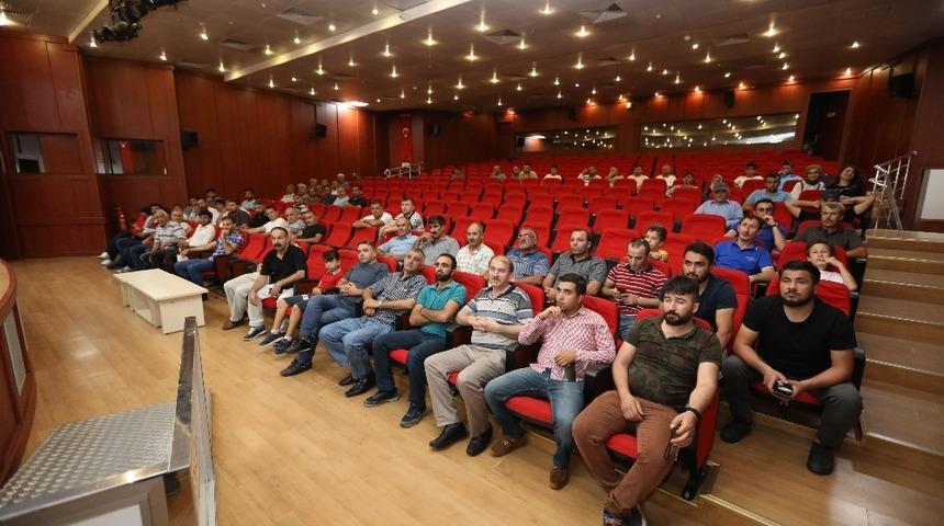 &Ccedil;ayırova&rsquo;da kurban satış yerleri i&ccedil;in kura &ccedil;ekildi