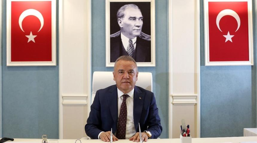 Başkan Böcek’ten, 24 Temmuz Gazeteciler ve  Basın Bayramı mesajı