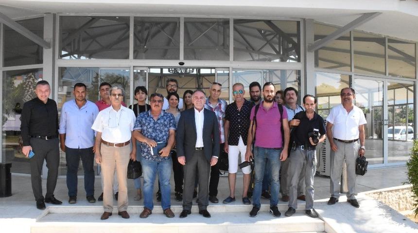 Başkan &Ouml;ndeş, gazeteciler ile kahvaltıda buluştu