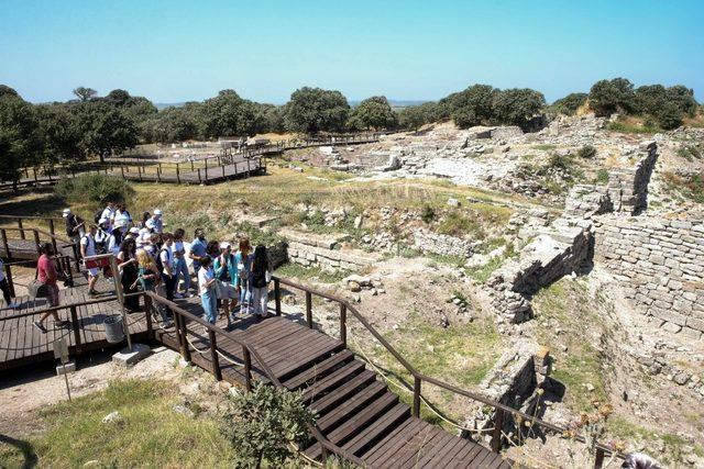 Arkeoloji Yaz Okulu Çanakkale’den başladı