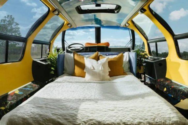 Dev bir sosislinin içinde kalmaya ne dersiniz? G2