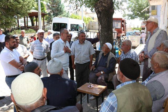 Başkan Kavuş, mahalle ziyaretlerini sürdürüyor