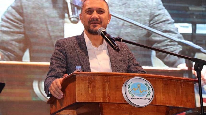 AK Parti milletvekili A&ccedil;ıkg&ouml;z, Gazeteciler ve Basın Bayramını kutladı